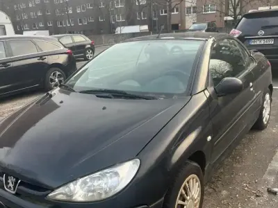 Occasion Peugeot 206 CC 80 PK (58 kW) 2005 Zwart Cabriolet