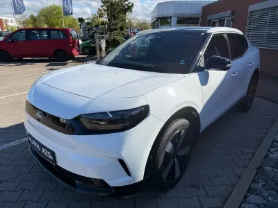 Używany Ford Capri Extended Range 210 kW (286 KM) 2026 Biały SUV