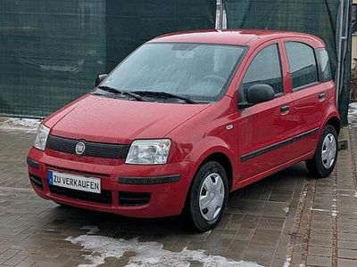 Rot Gebraucht 2012 Fiat Panda Kleinwagen | 2.299 € (Fairer Preis)