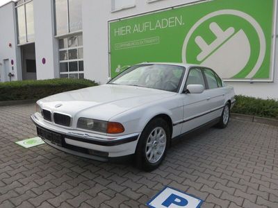 gebraucht BMW 750 i A -V12