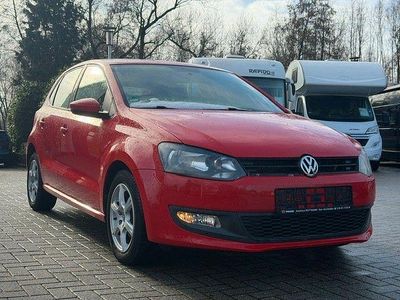 Gebraucht VW Polo Match 90 PS (66 kW) 2013 Rot Kleinwagen