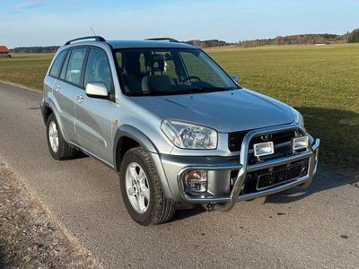 Gebraucht Toyota RAV4 150 PS (110 kW) 2002 Silber SUV