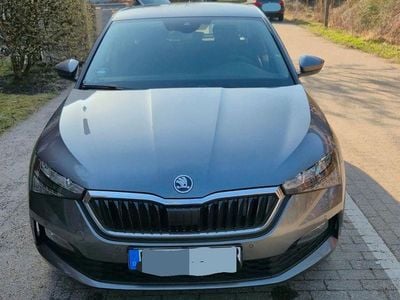 Gebraucht Skoda Scala Selection 150 PS (110 kW) 2024 Grau Kleinwagen