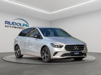 Gebraucht Mercedes B200 163 PS (119 kW) 2021 Iridiumsilber Van / Kleinbus