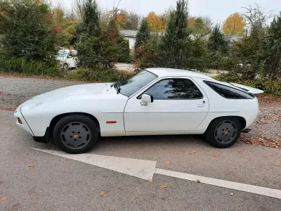 Gebraucht Porsche 928 310 PS (228 kW) 1983 Weiß Coupé