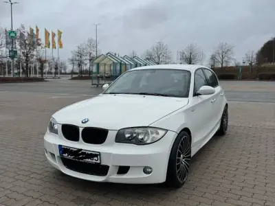 Używany BMW 116 M Sport 122 KM (89 kW) 2007 Biały Hatchback