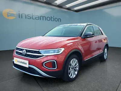 Gebraucht VW T-Roc 150 PS (110 kW) 2023 Rot SUV