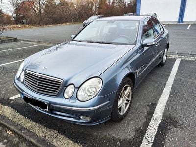 Mercedes E320