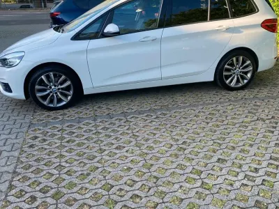 Gebraucht BMW 218 150 PS (110 kW) 2017 Weiß Kombi