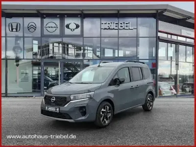 Neu Nissan Townstar Tekna 131 PS (96 kW) 2026 Grau Kombi