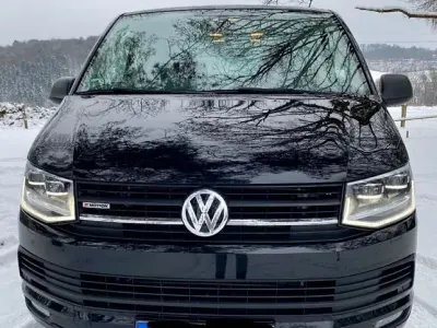 Gebraucht VW Multivan Edition 150 PS (110 kW) 2019 Schwarz Van / Kleinbus