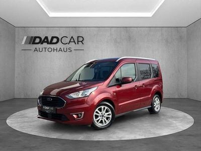 Gebraucht Ford Tourneo Connect Titanium 120 PS (88 kW) 2019 Rot Van / Kleinbus