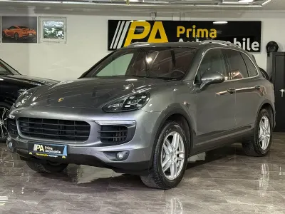Gebraucht Porsche Cayenne 262 PS (192 kW) 2015 Grau SUV
