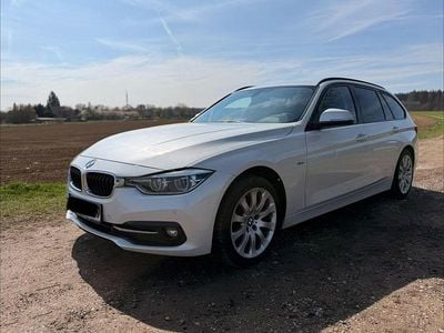 Gebraucht BMW 318 Sport Line 150 PS (110 kW) 2016 Weiß Kombi