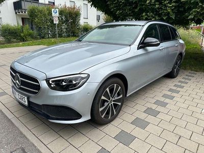 Gebraucht Mercedes E300 194 PS (142 kW) 2022 Silber Kombi