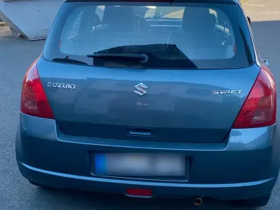Gebraucht Suzuki Swift 92 PS (67 kW) 2006 Grau Kleinwagen