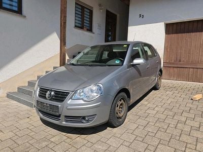 Second-hand VW Polo 80 CP (58 kW) 2006 Gri Hatchback