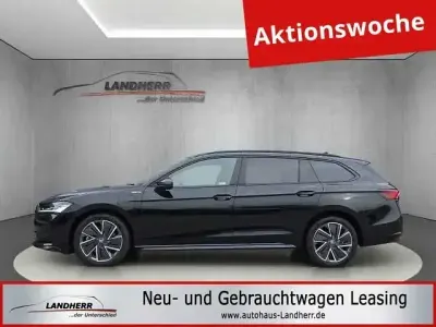 Second-hand Skoda Superb SportLine 204 CP (150 kW) 2025 Negru Break