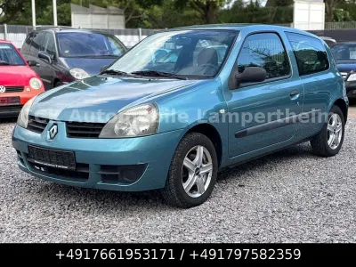 Używany Renault Clio II Campus 58 KM (42 kW) 2007 Niebieski Hatchback