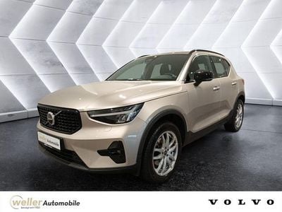 Usata Volvo XC40 Plus 197 CV (144 kW) 2022 Argento SUV