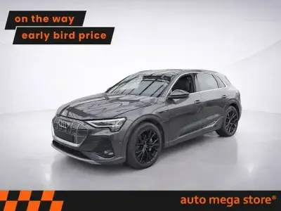 Używany Audi e-tron S-Line 300 kW (408 KM) 2022 Szary SUV