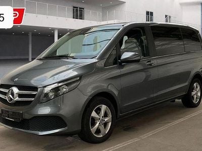 Mercedes V220
