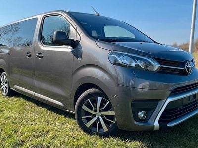 Usata Toyota Proace Verso 177 CV (130 kW) 2018 Grigio Station wagon