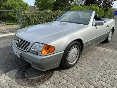 Gebraucht Mercedes SL500 326 PS (239 kW) 1991 Silber Cabrio
