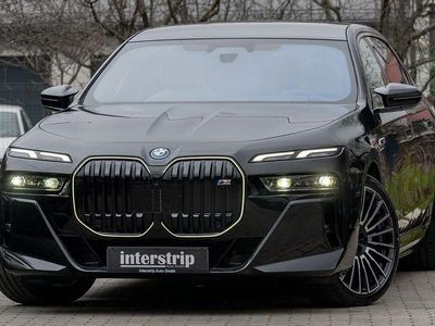 Second-hand BMW M760e Executive 571 CP (419 kW) 2025 Negru Berlinǎ
