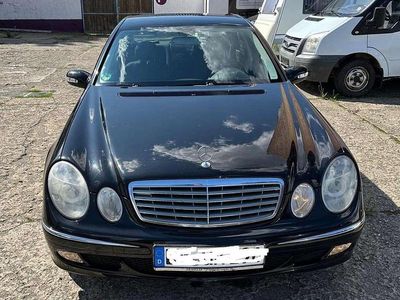 Mercedes E220