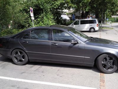 Schwarz Gebraucht 2001 Mercedes S430 Limousine | 6.990 €
