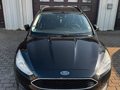 Usata Ford Focus 125 CV (91 kW) 2015 Nero Station wagon