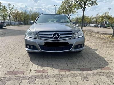 Gebraucht Mercedes C180 120 PS (88 kW) 2011 Grau Kombi