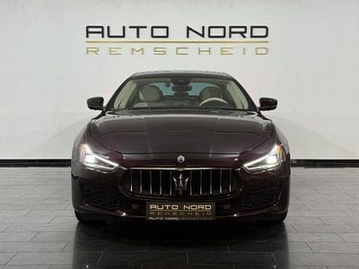 Gebraucht Maserati Ghibli 349 PS (256 kW) 2021 Rot Limousine