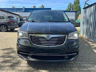 Second-hand Lancia Voyager Gold 163 CP (119 kW) 2011 Gri Monovolum