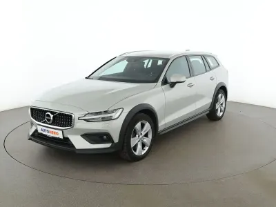 Gebraucht Volvo V60 CC 190 PS (139 kW) 2019 Grau Kombi