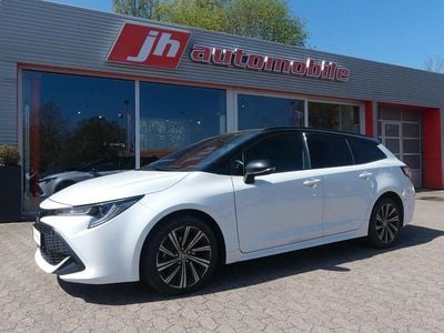 Second-hand Toyota Corolla 98 CP (72 kW) 2024 Negru Break