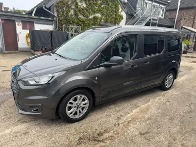 Gebraucht Ford Grand Tourneo Connect Trend 101 PS (74 kW) 2019 Grau Van / Kleinbus