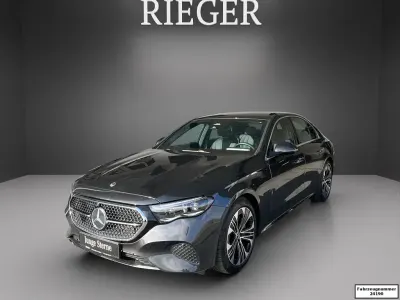 Second-hand Mercedes E200 Avantgarde 204 CP (150 kW) 2025 Gri Berlinǎ