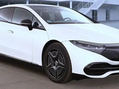 Gebraucht Mercedes EQS450+ Premium Plus 244 kW (333 PS) 2021 Weiß Kleinwagen