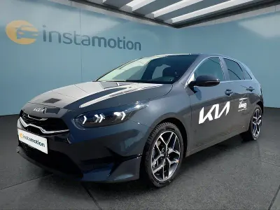 Używany Kia Ceed Platinum 140 KM (102 kW) 2025 Czarny Hatchback