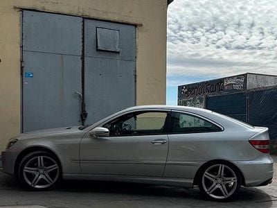 Usata Mercedes CLC180 143 CV (105 kW) 2011 Argento Utilitaria