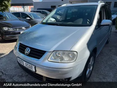 Gebraucht VW Touran Highline 140 PS (102 kW) 2006 Silber Van / Kleinbus