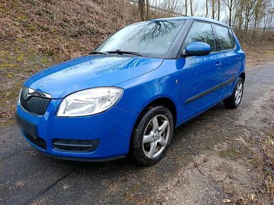 Gebraucht Skoda Fabia 105 PS (77 kW) 2008 Blau Limousine