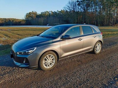 Gebraucht Hyundai i30 Premium 140 PS (102 kW) 2018 Grau Limousine