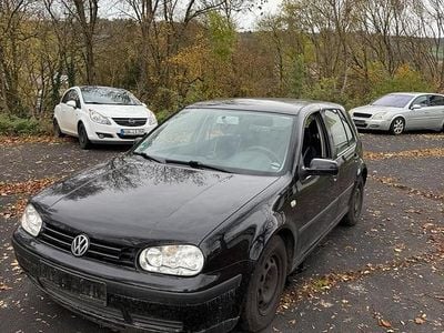 VW Golf IV