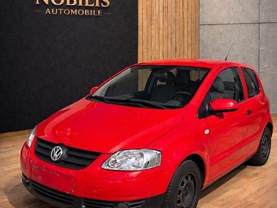 Gebraucht VW Fox Basis 55 PS (40 kW) 2006 Rot Kleinwagen