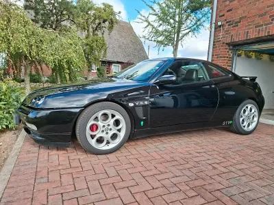 Gebraucht Alfa Romeo GTV 220 PS (161 kW) 1998 Schwarz Coupé