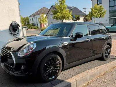 Gebraucht Mini ONE Pepper 102 PS (75 kW) 2019 Schwarz Kleinwagen