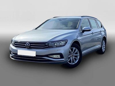 Gebraucht VW Passat Business 122 PS (89 kW) 2023 Silber Kombi